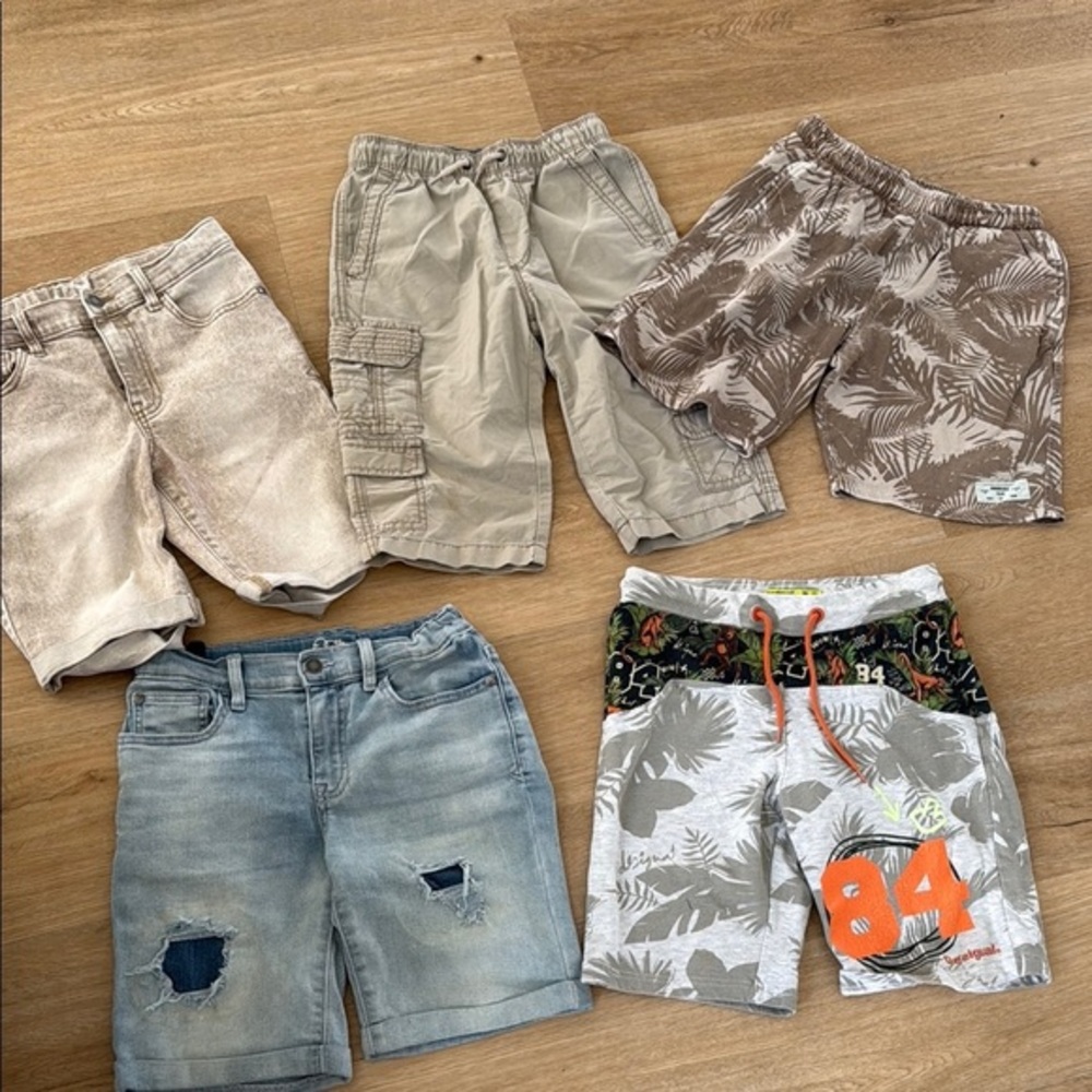 Bundle of 5 Pairs of Shorts